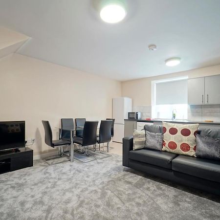 Alpha Lofts, Huddersfield Apartment ภายนอก รูปภาพ